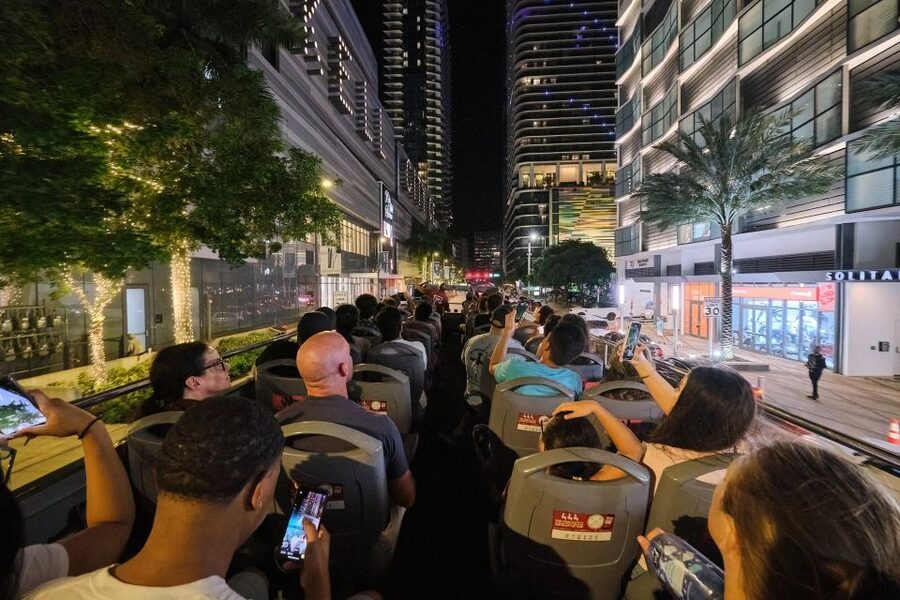 Miami: Open-top Bus Sightseeing Night Tour with Live Guide - Brickell Avenue and Brickell after dark