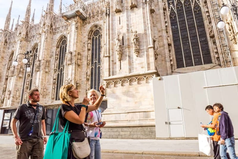 Milan Duomo Rooftops Tour + Optional Hop-on-Hop-off ticket - The final 50 steps to the highest terrace