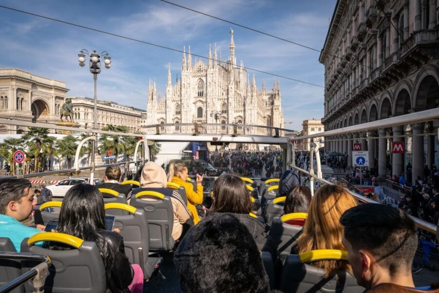 Milan: Gray Line Milan Open Tour Hop-On Hop-Off Bus Tour - Fashion, Design & Leisure line: Milan beyond the cathedral