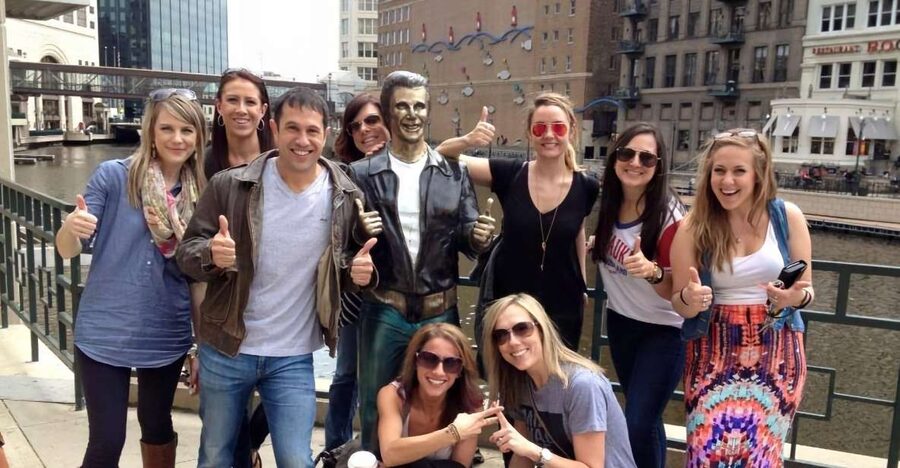 Milwaukee: Sightseeing Bus Tour - Why this Milwaukee tour works as a first look