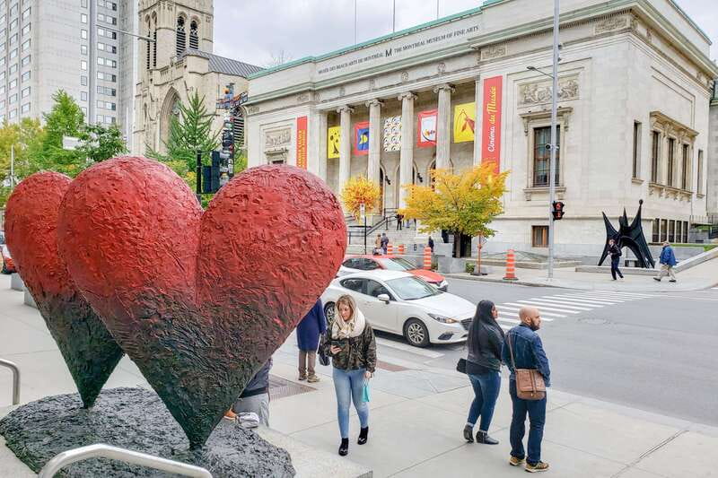 Montreal: Guided Bus Tour - Olympic Park, the Canadiens, and the Formula One track
