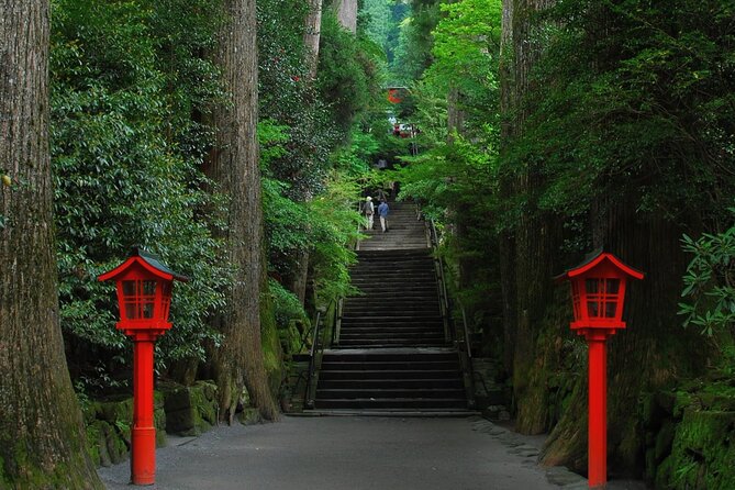 Mt Fuji and Hakone 1-Day Bus Tour Return by Bus - What the guides add to a tightly packed day