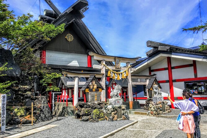 Mt Fuji and Hakone 1-Day Bus Tour Return by Bus - Mt Fuji’s 5th Station gives you the first major view