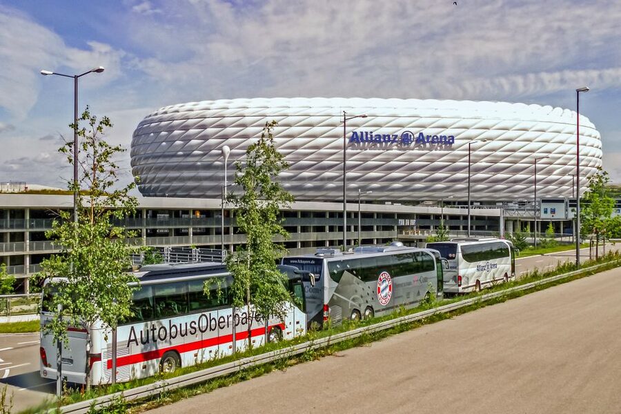 Munich: City Bus Tour & FC Bayern Munich Allianz Arena Tour - Munich Sightseeing Before Allianz Arena