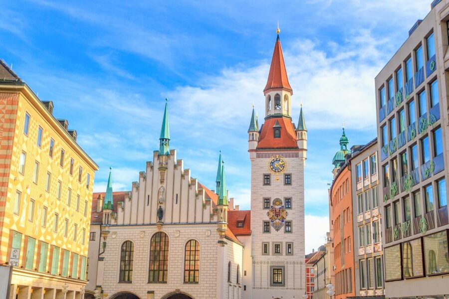 Munich Hop-On Hop-Off Tour: 1-Day or 2-Day Ticket - Who should book this Munich bus tour?
