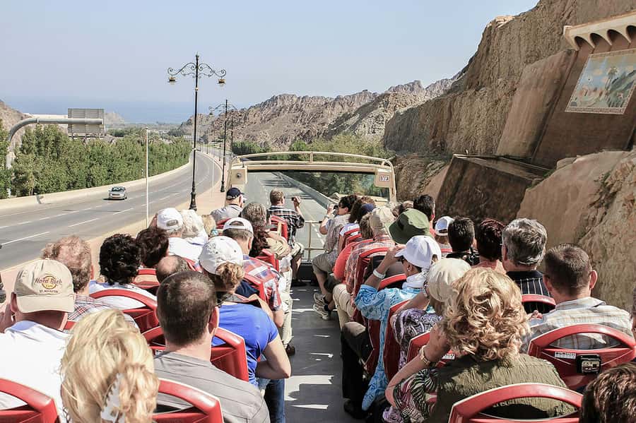 Muscat: Big Bus Hop-On Hop-Off Sightseeing Tour - Starting at Muttrah Souq and the Corniche