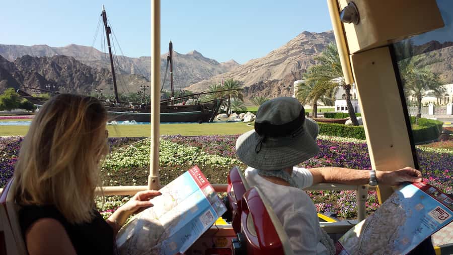 Muscat: Big Bus Hop-On Hop-Off Sightseeing Tour - Ruwi Clock Tower, Parliament, and the wider city