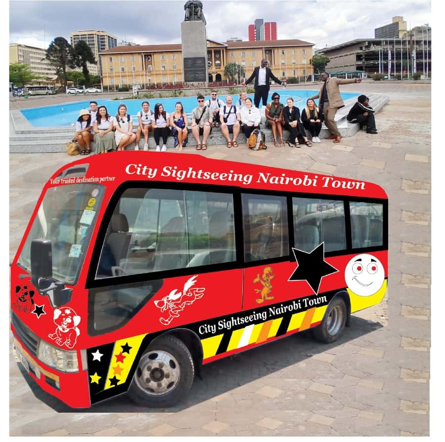 Nairobi: Hop on Hop off and Maasai market Collections Visit - Starting at the National Museum