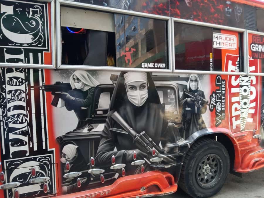 Nairobi: Party bus(matatu) adventure experience - Meeting at KICC and walking through the CBD