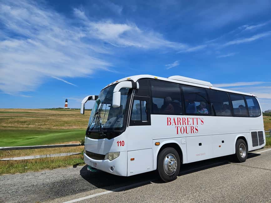 Nantucket: Historical Landmarks Sightseeing Bus Tour - Meeting the vehicle near Easy Street