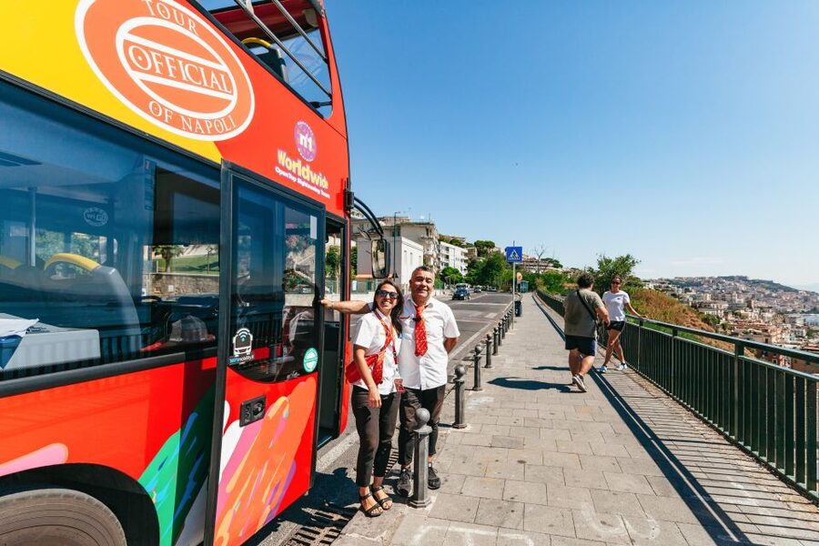 Naples: Hop-on Hop-off Bus Tour 24-Hour Ticket - Why this bus works well in Naples