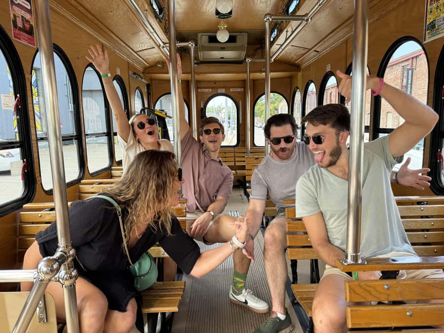 Nashville: Hop-On Hop-Off Brewery Trolley Tour - How the one-hour loop works