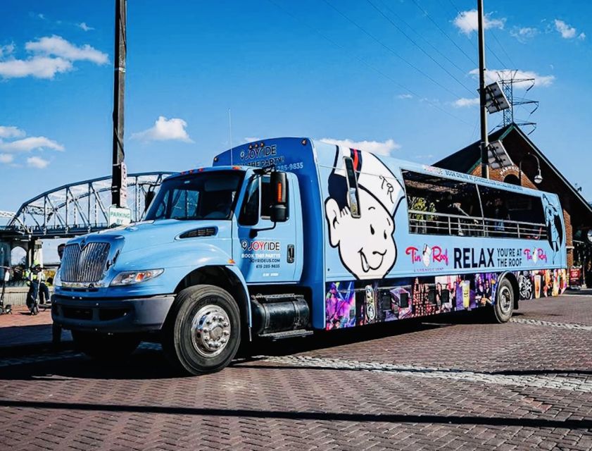 Nashville: Party Bus with DJ and Bar - How to make the two hours count