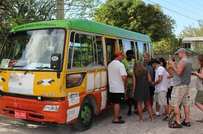Negril One Love Bus Bar Crawl - Sunset, coastline, and the best part of the afternoon
