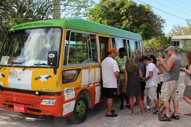 Negril One Love Bus Bar Crawl - Comfort, timing, and the things to watch