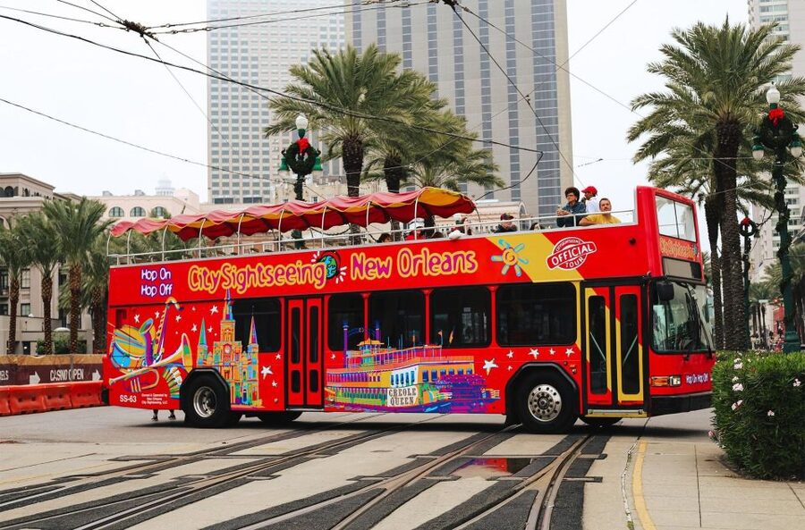 New Orleans: 2 or 3 Day Hop-On Hop-Off Bus with Walking Tour - Why the bus works well in New Orleans