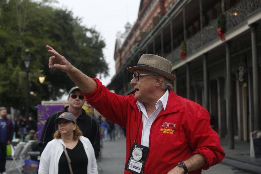 New Orleans: 2 or 3 Day Hop-On Hop-Off Bus with Walking Tour - The Garden District and St. Charles Avenue