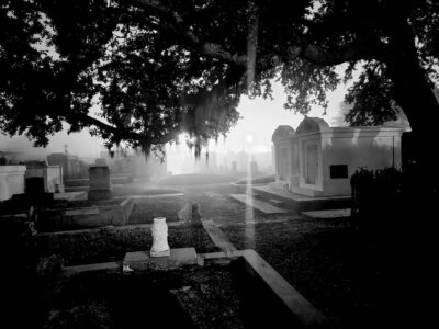 Cemetery Bus Tour At Dark with Exclusive Access