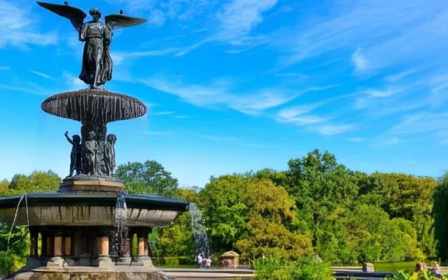 New York City: Discover Pass with Hop-on Hop-off Bus Tour - The Statue of Liberty cruise from the water