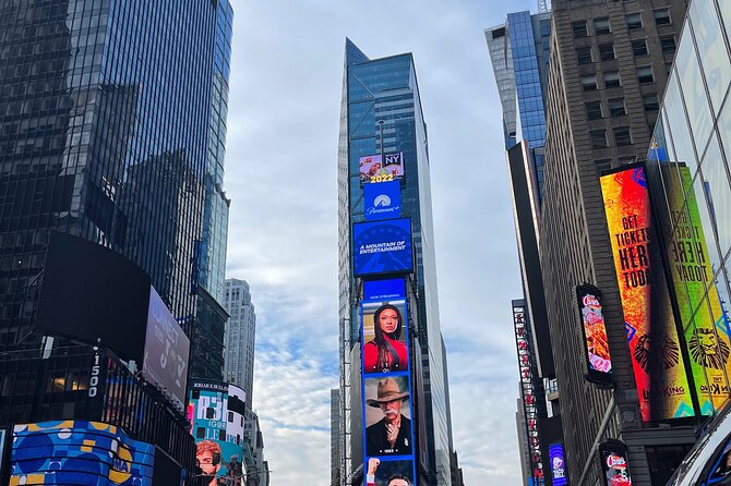 New York City Sightseeing Bus Tour and Boat Ride - Washington Square Park gives you a proper walk