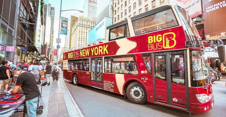 New York: Hop-on Hop-off Sightseeing Tour by Open-top Bus - Why this bus works well on your first day in New York