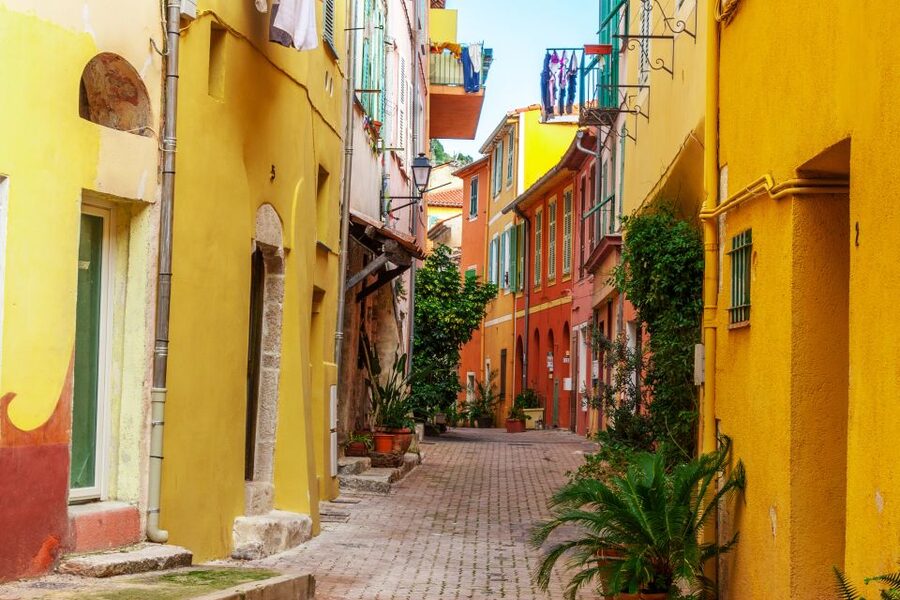 Nice: 1 or 2-Day Hop-On Hop-Off Bus Tour - Old Town and the cathedral stop