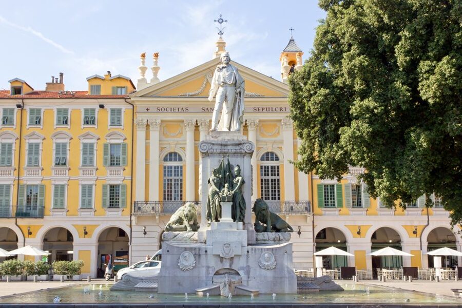 Nice: 1 or 2-Day Hop-On Hop-Off Bus Tour - The Promenade des Anglais and Massenet