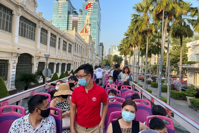 Night Bus Tour in Ho Chi Minh City - Audio commentary and what can go wrong