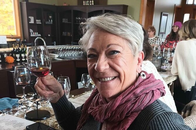 NON BUS 4 Winery Traverse City Wine Tour on Old Mission Peninsula - Bonobo Winery, polished wines and food options