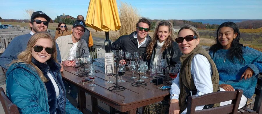 NON-BUS MOVIE STARS Leelanau Peninsula Sunset Wine Tour - The guide matters more than the vehicle