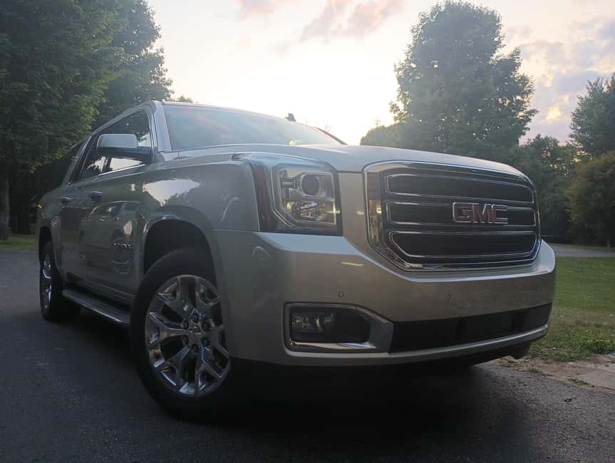 NON BUS VIP GMC YUKON Old Mission Traverse City Wine Tour - Why the SUV changes the Old Mission Peninsula wine day