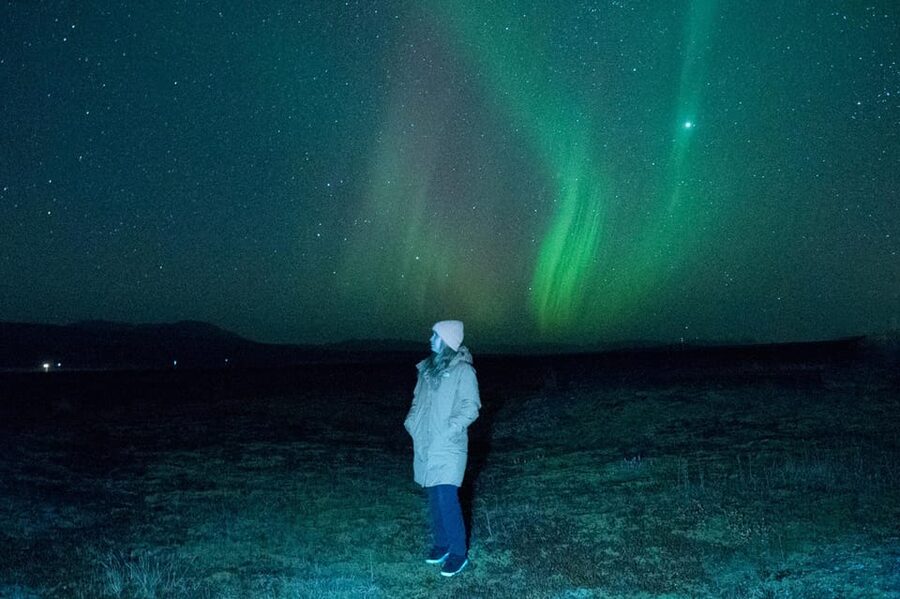 Northern Lights in Mini Bus, Photos, Hot Cocoa and Pastries - Complimentary photographs beneath the Aurora