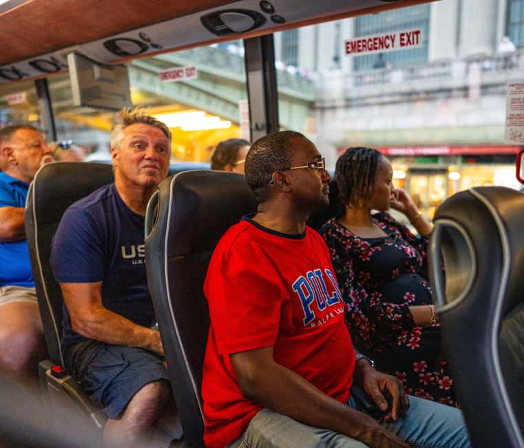 NYC at Night: 3-Hour Luxury Bus Tour of Top Highlights - Crossing toward Manhattan Bridge views