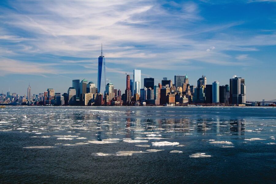 NYC: City Skyline Sightseeing MiniBus Tour at Night - Hoboken’s local character and the Frank Sinatra statue