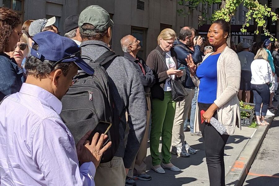NYC: Guided Bus and Walking Tour with Staten Island Ferry - Key points to know before booking