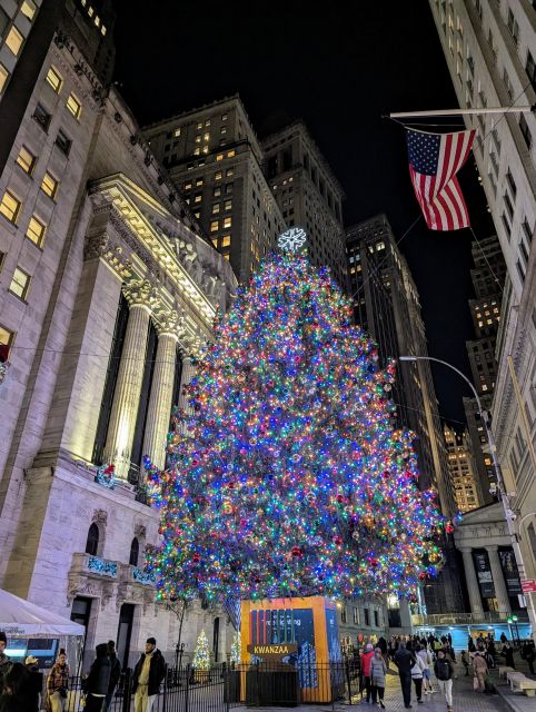 NYC: Holiday Lights Guided Bus Tour - Grand Central Terminal and Midtown’s famous buildings