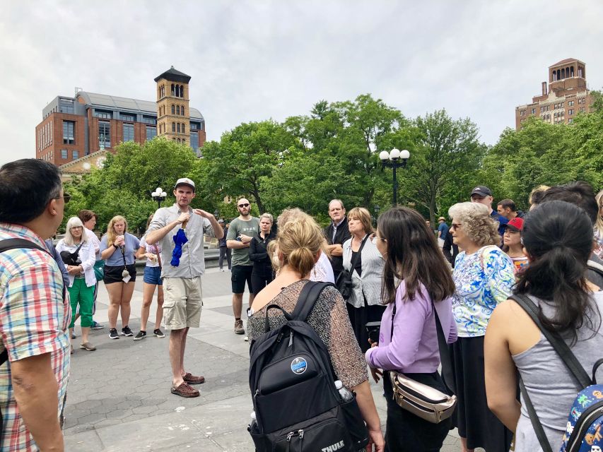 NYC TV & Movie Locations Bus Tour – Friends, Seinfeld & More - Friends, Seinfeld, and the pleasure of recognition