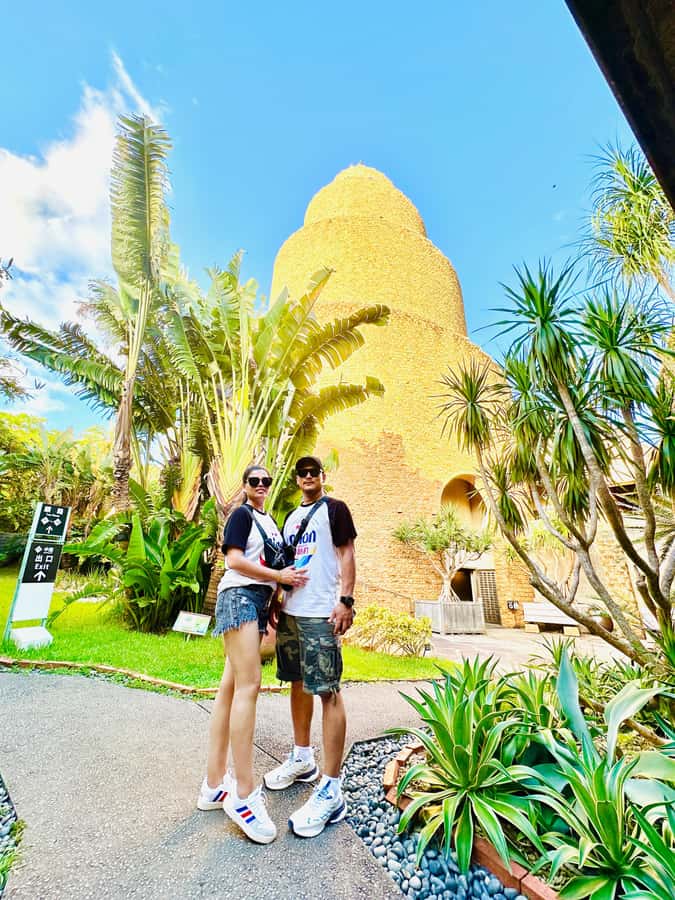 Okinawa: Bus Tour to Churaumi Aquarium with Sightseeing - Three hours inside Churaumi Aquarium