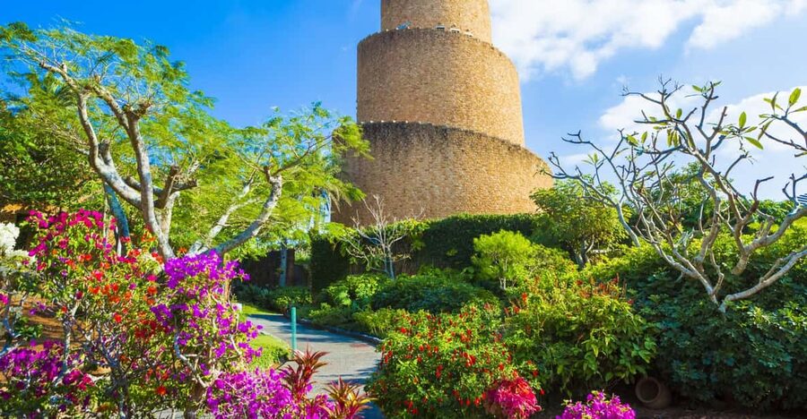 Okinawa: Tropical Dream , Ryukyu Mura, Banta Cafe Bus Tour - Manza Cape and the ¥100 entrance fee