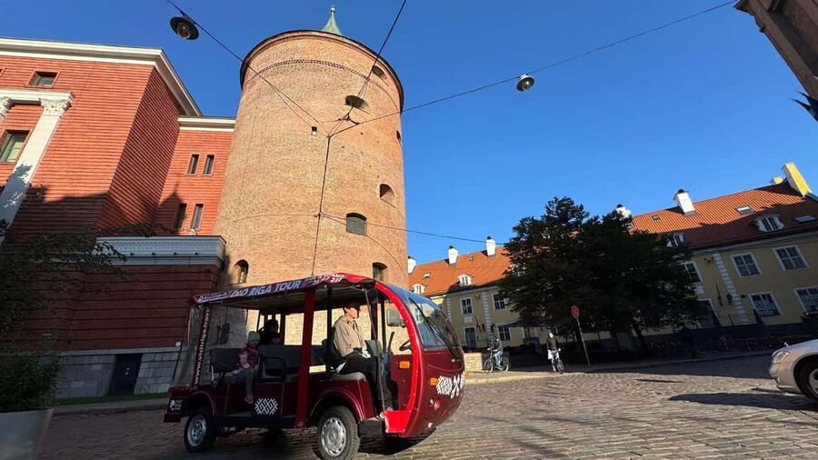 Old Riga Heated E-Bus Tour with Audio Guide & Mulled Wine - FAQ
