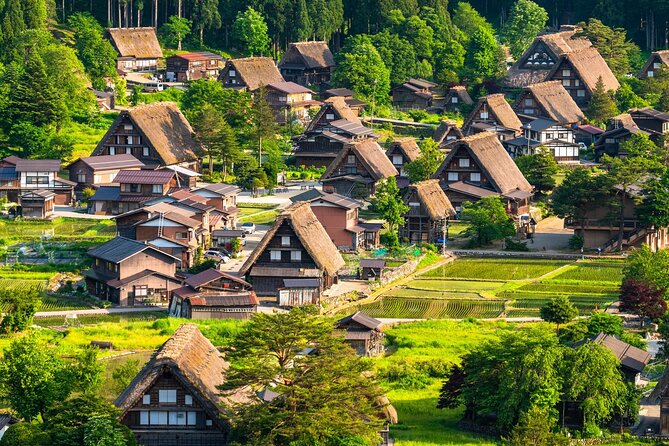 One Way Bus from Kanazawa to Takayama with a stop at Shirakawago - Why this Kanazawa to Takayama route works