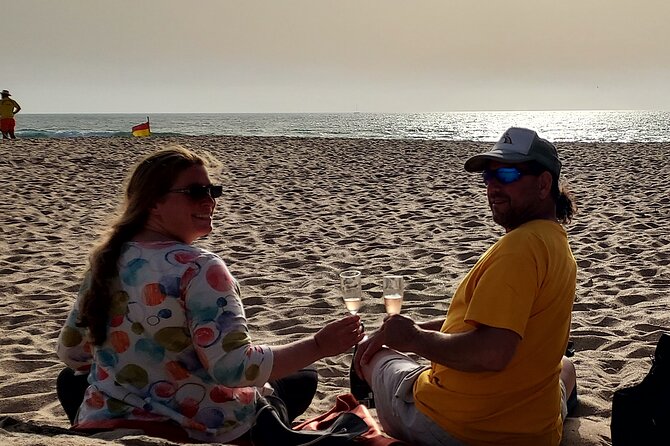 Open Top Sunset Tour with Strawberries and Pink Bubbly Drinks included - Guincho Beach and the strawberries by the sea