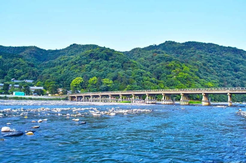 Osaka/Kyoto: Katsuoji, Kinkakuji, Arashiyama 1-Day Bus Tour - Arashiyama gives you several Kyoto experiences in one walk