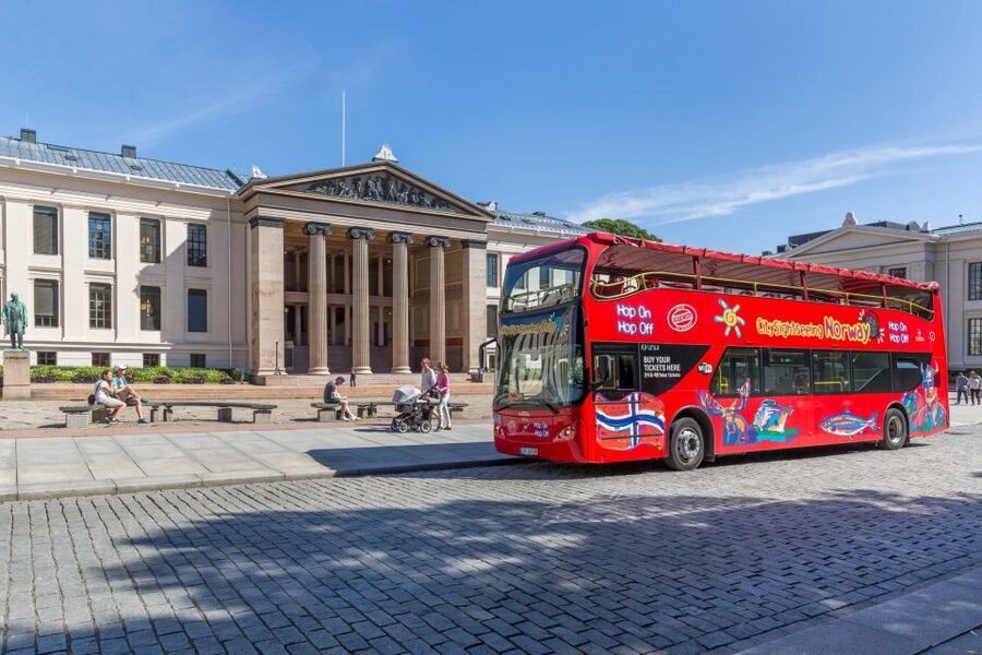 Oslo: City Sightseeing Hop-On Hop-Off Bus Tour - Akershus Fortress, Langkaia, and the Opera House