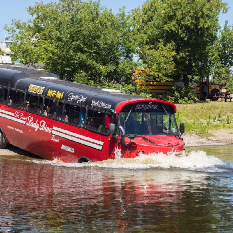 Ottawa: Bilingual Guided City Tour by Amphibious Bus - Seating, arrival, and family comfort