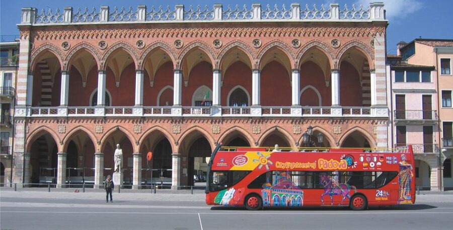 Padua Hop-on Hop-off Tour: 24-Hour Ticket - St. Anthony’s Basilica and the Eastern Apse