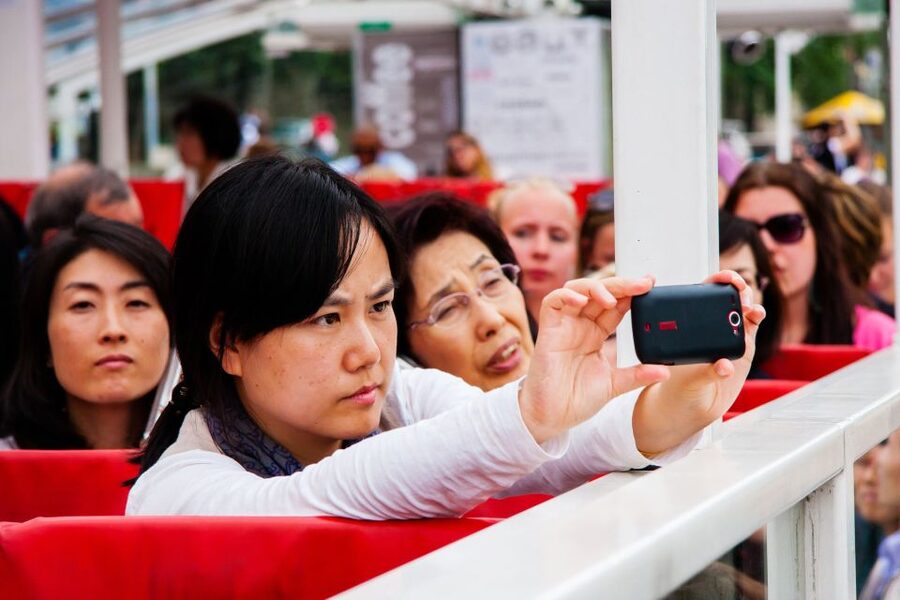 Paris: Audio-Guided Bus Tour & Seine River Cruise - Meeting point and timing details