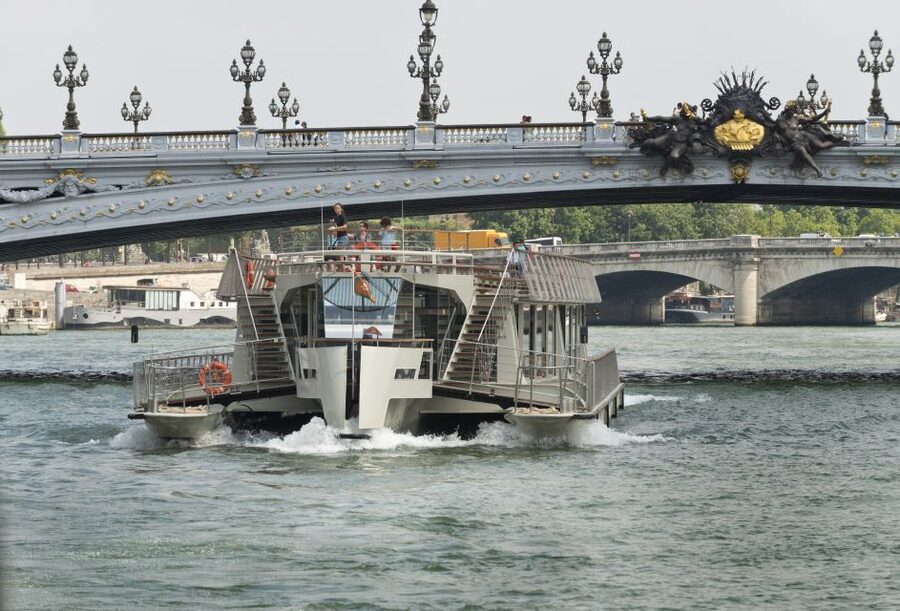 Paris: Big Bus Hop-on Hop-off Tour and Seine River Cruise - How to use 24 hours without wasting the ticket