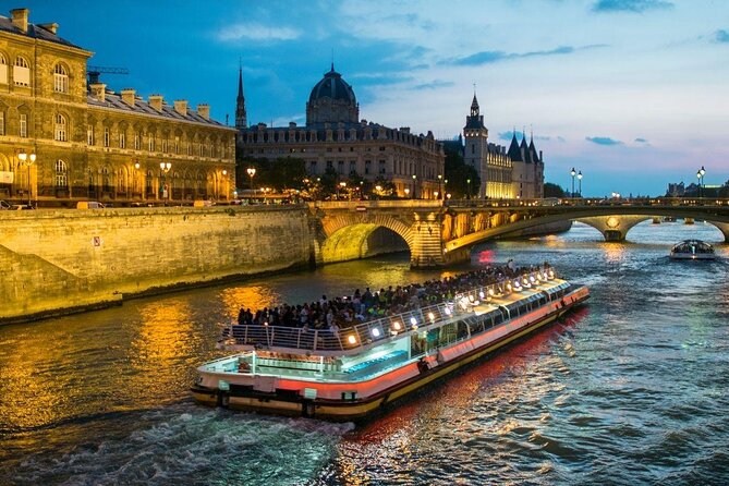 Paris Big Bus Hop-On Hop-Off Tour with Optional River Cruise - Why this bus works well for a first look at Paris