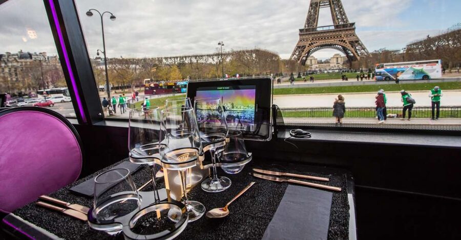 Paris: Champs Elysées Bus Toqué w/Lunch & Glass of Champagne - Key points to know before booking
